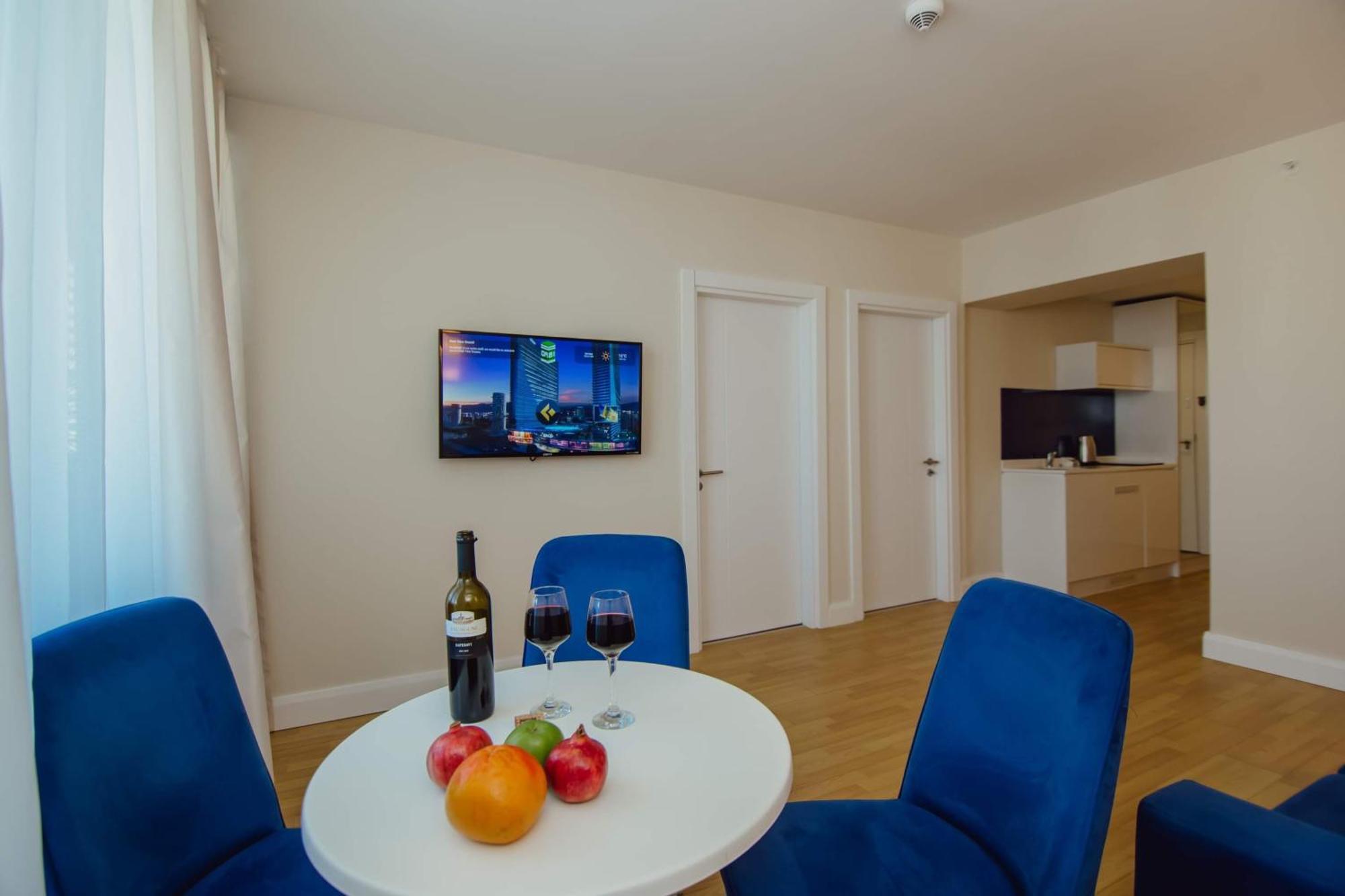 Orbi City Black Sea View Aparthotel Batumi Exterior foto